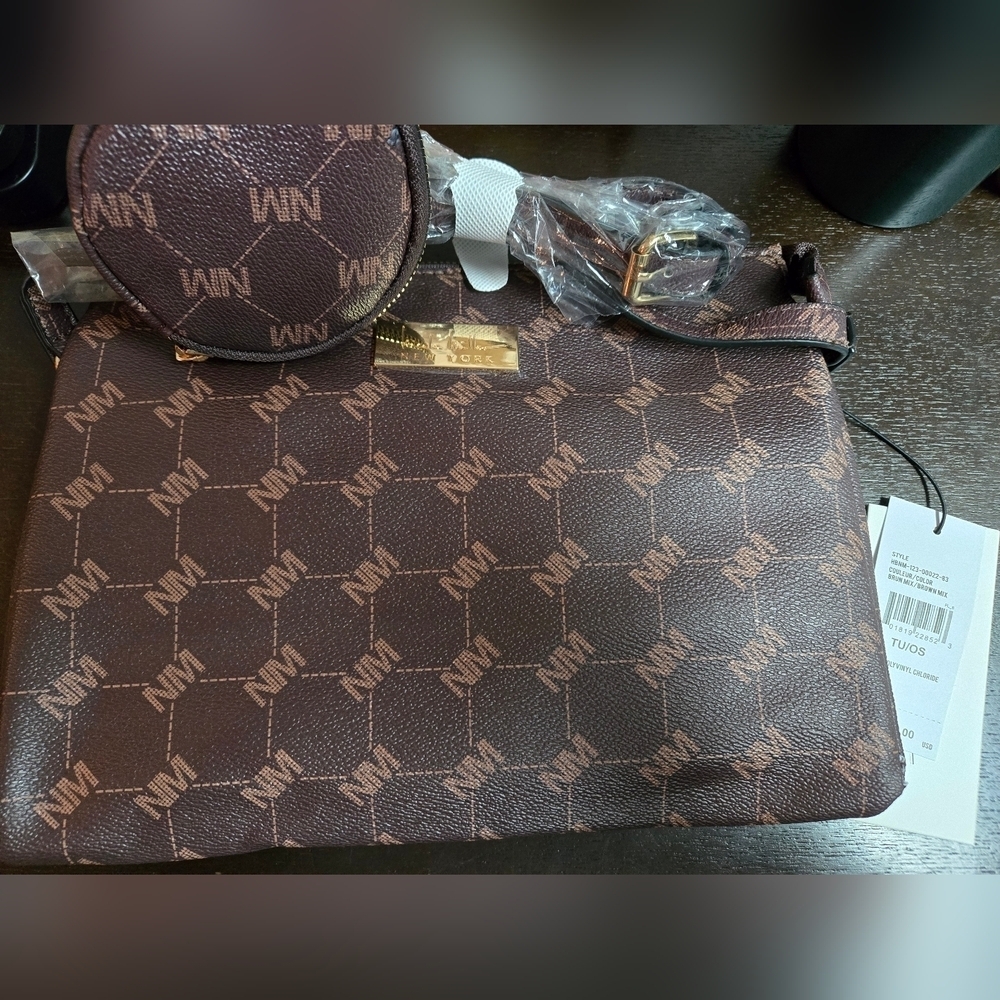 BOGO - Nicole Miller Brown Zip Top Sig Crossbody Handbag NWT - Picture 2 of 6